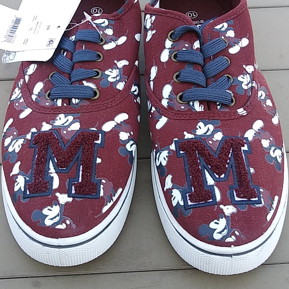 Disney shoes - Picture 8 of 10